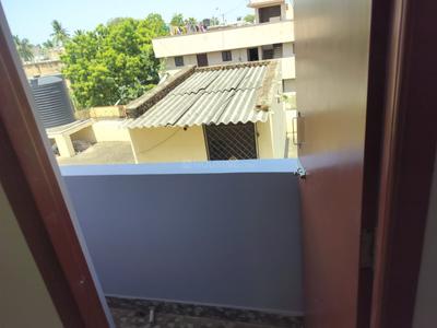 Balcony Image of 800 Sq.ft 2 BHK Apartment / Flat for rent in Choolaimedu Chennai for Rs. 28000