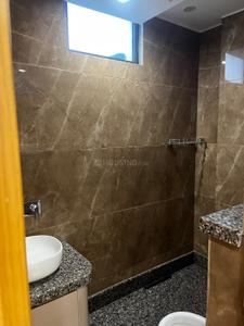 Image of 1900 Sq.ft 3 BHK Builder Floor for rent in Ramesh Nagar, New Delhi for Rs. 49000