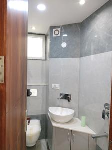 Common Bathroom Image of 1800 Sq.ft 4 BHK Apartment / Flat for sale in Prabhavi Apartments, Sector 10 Dwarka New Delhi for Rs. 36800000
