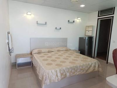 Bedroom Image of 2700 Sq.ft 3 BHK Builder Floor for rent in Defence Colony New Delhi for Rs. 320000