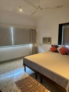 Bedroom Image of 800 Sq.ft 1 BHK Apartment / Flat for rent in Cumballa Hill Mumbai for Rs. 150000