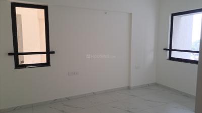Bedroom Image of 950 Sq.ft 2 BHK Apartment / Flat for rent in Mahindra Nestalgia, Pimpri Pune for Rs. 35000