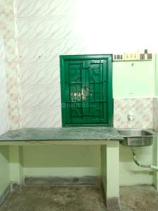 Kitchen Image of 1600 Sq.ft 2.5 BHK Builder Floor for rent in Kasba Kolkata for Rs. 9000