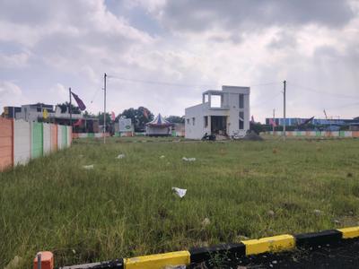Image of 780 Sq.ft Residential Plot / Land for sale in Red Hills, Chennai for Rs. 2535003