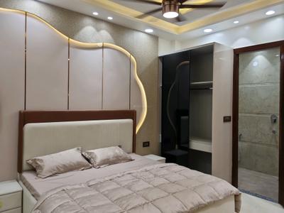 Bedroom Image of 1350 Sq.ft 4 BHK Apartment / Flat for sale in Saarthi Estonia Homes, Uttam Nagar New Delhi for Rs. 12000000