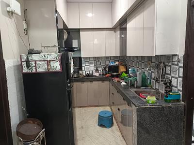 Kitchen Image of 900 Sq.ft 3 BHK Builder Floor for sale in Uttam Nagar New Delhi for Rs. 6000000