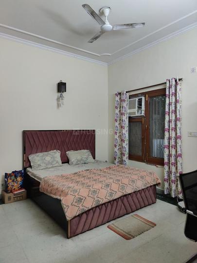 Sector 25, DLF Phase 2 Bedroom 1