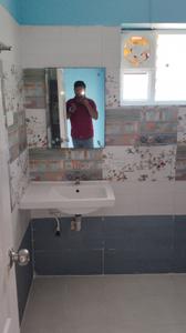 Image of 1350 Sq.ft 2 BHK Apartment / Flat for rent in Neknampur, Hyderabad for Rs. 40000