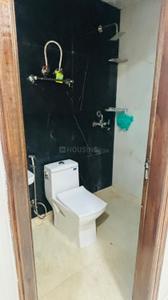 Bathroom Image of 1400 Sq.ft 3 BHK Builder Floor for sale in SAP Homes, Sector 73 Noida for Rs. 5400000