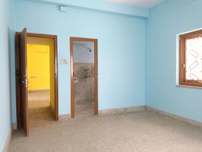 Bedroom Image of 1150 Sq.ft 2 BHK Builder Floor for rent in Jodhpur Park Kolkata for Rs. 21000