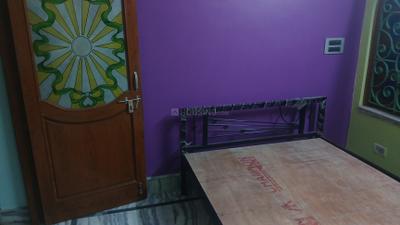 Bedroom Image of 395 Sq.ft 1 RK Apartment / Flat for rent in Keshtopur Kolkata for Rs. 6100