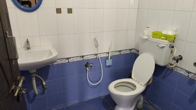 Bathroom Image of 1700 Sq.ft 3 BHK Apartment / Flat for sale in Gandhi Nagar Yadadri Bhuvanagiri for Rs. 14000000