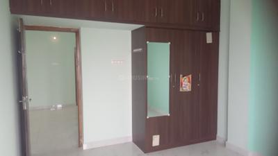 Bedroom Image of 1280 Sq.ft 2 BHK Builder Floor for rent in T M Nagar Madurai for Rs. 17000