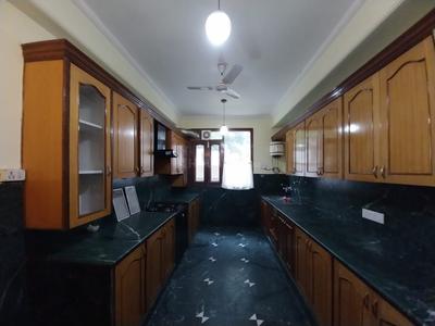 Kitchen Image of 3300 Sq.ft 3 BHK Apartment / Flat for sale in Ambience Lagoon, DLF Phase 3 Gurgaon for Rs. 70000000