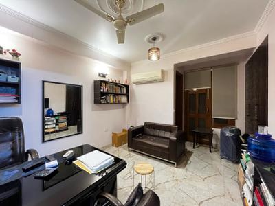 Bedroom Image of 8000 Sq.ft 12 BHK Builder Floor for sale in Jamia Nagar New Delhi for Rs. 132500000