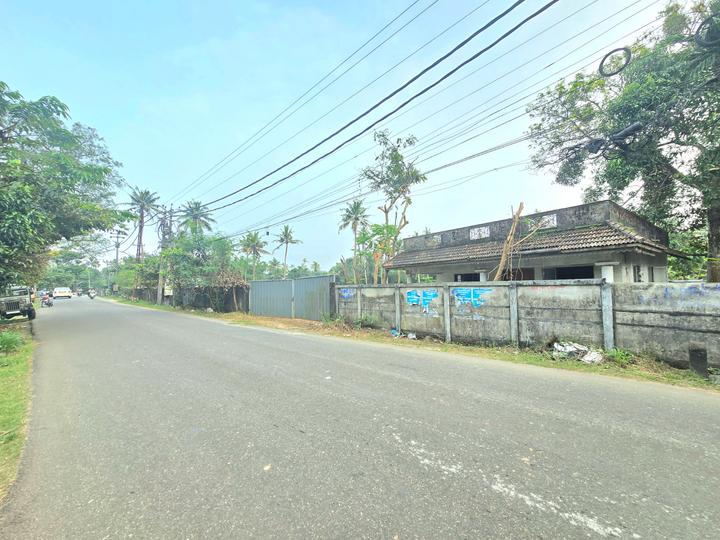 North Parvur Main Image 1