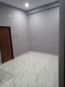 Bedroom Image of 700 Sq.ft 2 BHK Builder Floor for rent in Munnu Khera Lucknow for Rs. 6000