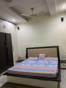 Bedroom Image of 900 Sq.ft 1.5 BHK Builder Floor for rent in Maurya Enclave, Pitampura New Delhi for Rs. 25000
