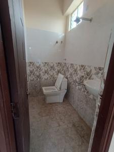 AMN TOWERS Bathroom One 1