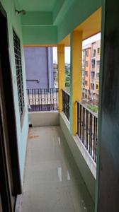 Balcony Image of 1280 Sq.ft 2 BHK Builder Floor for rent in Keshtopur Kolkata for Rs. 21500