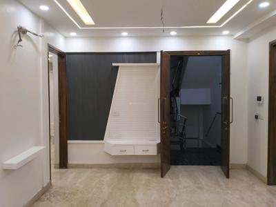 Living Room Image of 1050 Sq.ft 3 BHK Builder Floor for sale in  Rohini Apartments RWA, Sector 8 Rohini New Delhi for Rs. 16500000