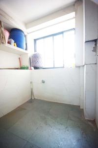 Balcony Image of 3060 Sq.ft 6 BHK Apartment / Flat for sale in Navrangpura Ahmedabad for Rs. 36000000