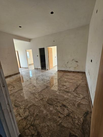 Hari om apartment  Main Image 1