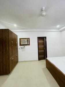 Bedroom Image of Urbanroomz in Sector 43, Gurgaon