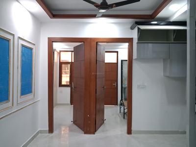 Living Room Image of 1100 Sq.ft 2 BHK Apartment / Flat for sale in Sector 73 Noida for Rs. 3300000