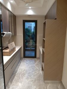 Kitchen Image of 1800 Sq.ft 3 BHK Duplex for sale in Punjabi Bagh New Delhi for Rs. 22500000
