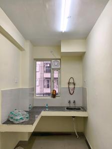 Kitchen Image of 1300 Sq.ft 3 BHK Apartment / Flat for rent in Pyramid Infinity, Sector 70 Gurgaon for Rs. 20000