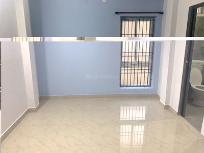 Bedroom Image of 1200 Sq.ft 3 BHK Apartment / Flat for rent in Sithalapakkam Chennai for Rs. 22000