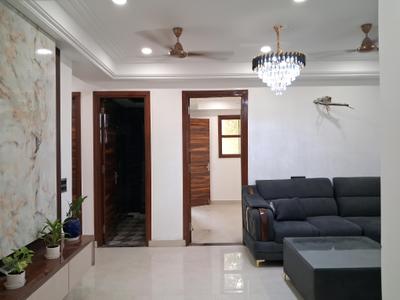 Living Room Image of 1450 Sq.ft 4 BHK Apartment / Flat for sale in JMD Siddhi Vinayak, Sector 73 Noida for Rs. 8250000
