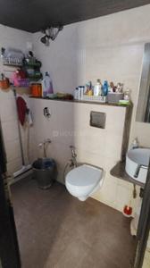 Bathroom Image of 650 Sq.ft 2 BHK Apartment / Flat for sale in Poddar Shri Ganesh Apartments, Goregaon West Mumbai for Rs. 19800000