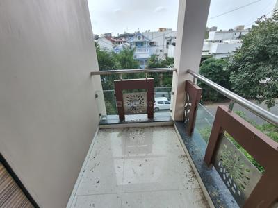 Balcony Image of 4725 Sq.ft 8 BHK Villa for sale in Thaltej Ahmedabad for Rs. 81000000