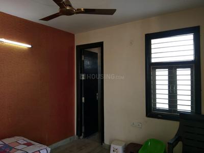 Bedroom Image of 900 Sq.ft 2 BHK Apartment / Flat for sale in Mayur Apartment, Sector 9 Rohini New Delhi for Rs. 15000000