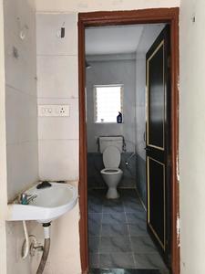 Common Bathroom Image of 550 Sq.ft 1 BHK Apartment / Flat for rent in Hinjawadi Pune for Rs. 18000