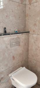 Bathroom Image of 1500 Sq.ft 3 BHK Independent House for rent in Banaswadi Bengaluru for Rs. 45000