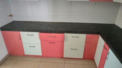 Kitchen Image of 1340 Sq.ft 3 BHK Apartment / Flat for rent in Gulshan Ikebana, Sector 143 Noida for Rs. 32000