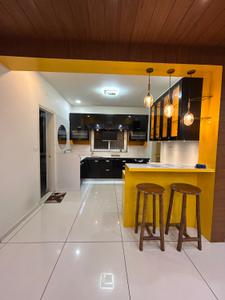 Kitchen Image of 2130 Sq.ft 3 BHK Apartment / Flat for rent in New Alkapuri Vadodara for Rs. 50000