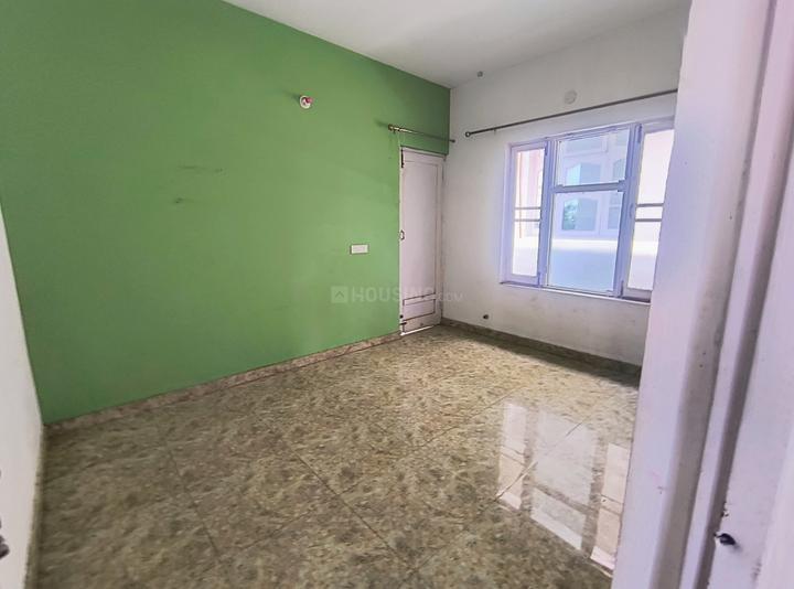 Opposite sant peter school Bedroom 1