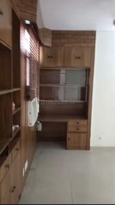 Bedroom Image of 1550 Sq.ft 3 BHK Apartment / Flat for rent in Patparganj New Delhi for Rs. 45000