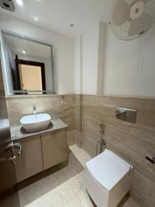 Bathroom Image of 3000 Sq.ft 4 BHK Builder Floor for sale in Saket New Delhi for Rs. 90000000