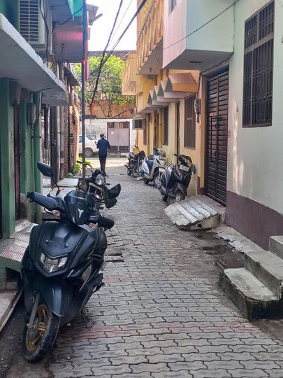 Rajajipuram Main Image 1