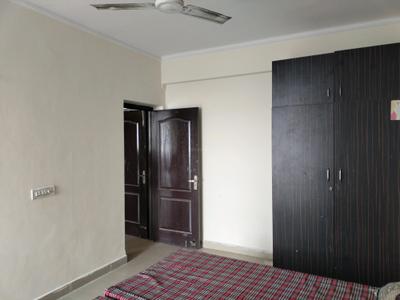 Bedroom Image of 1750 Sq.ft 3 BHK Apartment / Flat for rent in Gardenia Glory, Sector 46 Noida for Rs. 40000