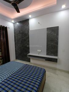 Bedroom Image of 1000 Sq.ft 2 BHK Builder Floor for rent in Sector 116 Noida for Rs. 35000