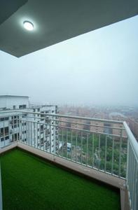 Balcony Image of 2260 Sq.ft 4 BHK Apartment / Flat for rent in Experion Capital, Gomti Nagar Lucknow for Rs. 90000