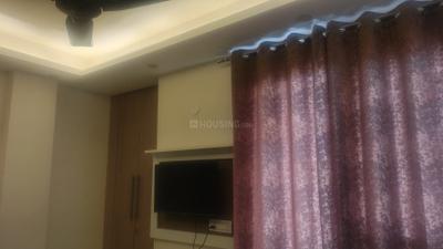 1 RK Independent Builder Floor