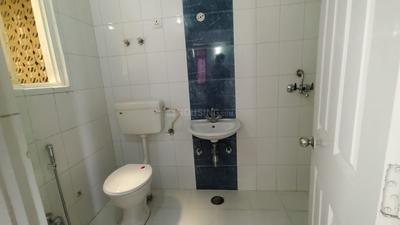 Bathroom Image of 1650 Sq.ft 3 BHK Apartment / Flat for rent in Jagatpura Jaipur for Rs. 27000