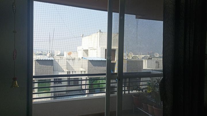 Pollens Luxuria Main Image 1